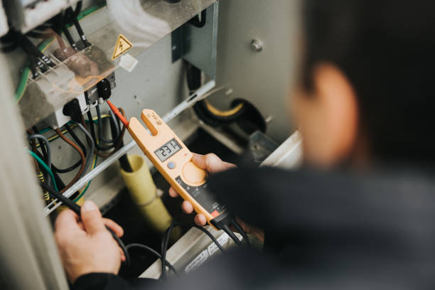 Best Licensed Electrician  in Inwood, FL